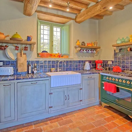 Sleeps 10 Pool Air Con Wifi Vila *