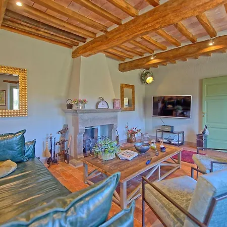 Sleeps 10 Pool Air Con Wifi Castelrinaldi
